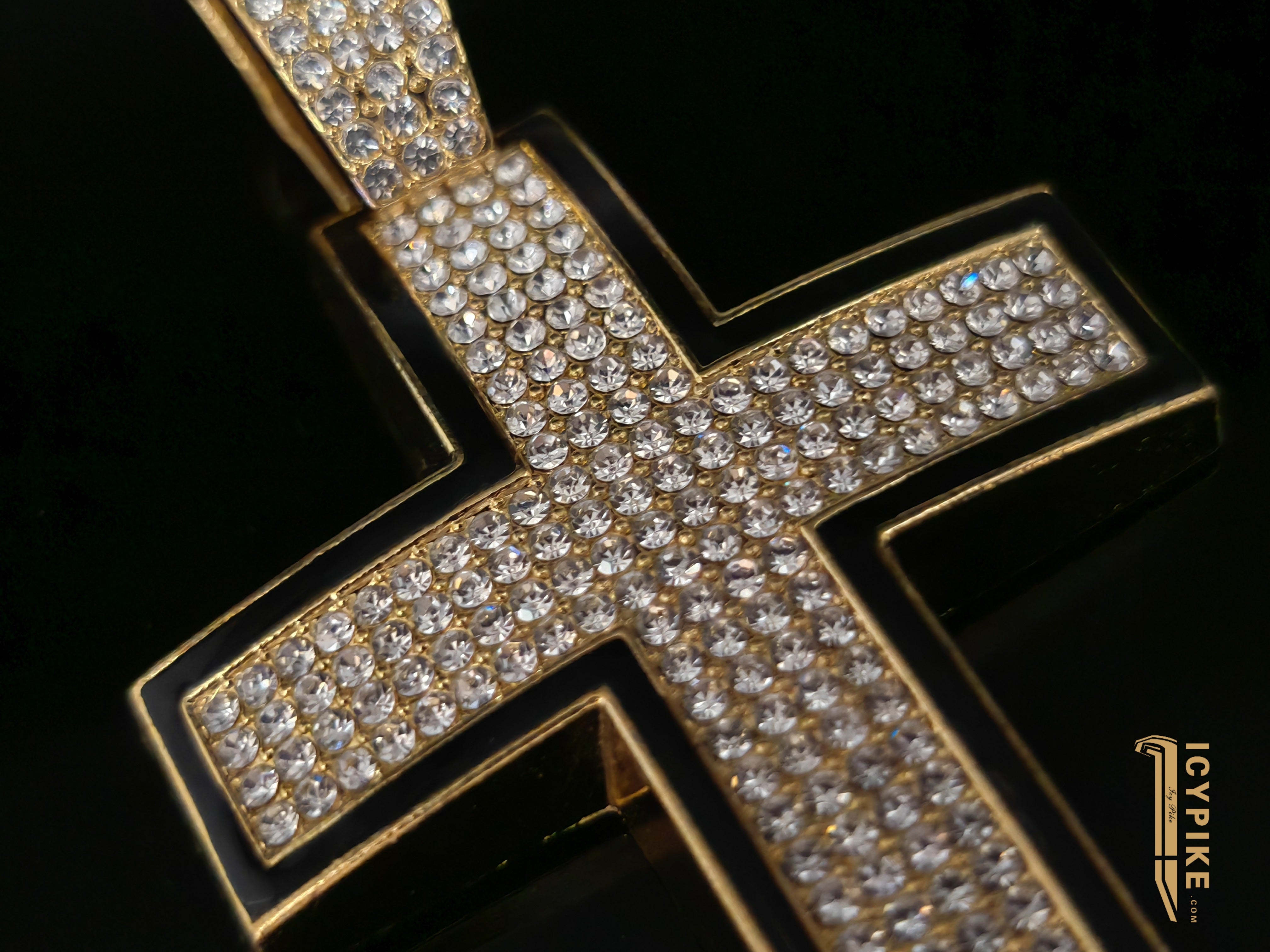 80mm*50mm*17mm Gold Plated Cross Pendant - {{ cuban link}} Pendant